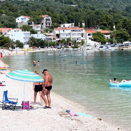 ゲストハウス And By The Sea - Porat, Makarska - 2733 Živogošće