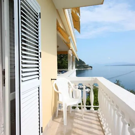 And By The Sea - Porat, Makarska - 2733 ゲストハウス Živogošće