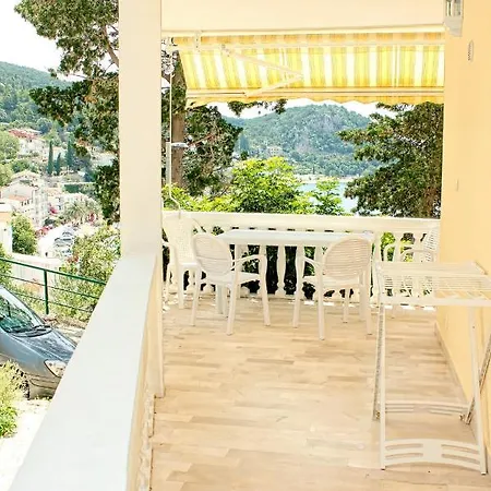And By The Sea - Porat, Makarska - 2733 ゲストハウス