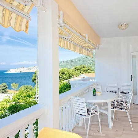 And By The Sea - Porat, Makarska - 2733 Živogošće